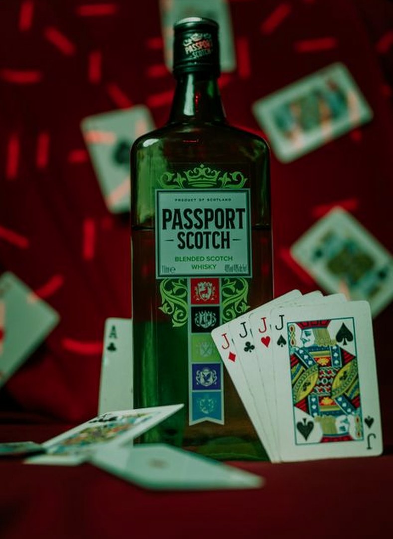 game crypto Debet