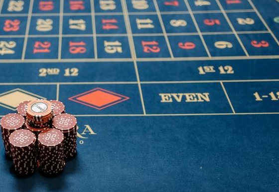 game crypto Debet